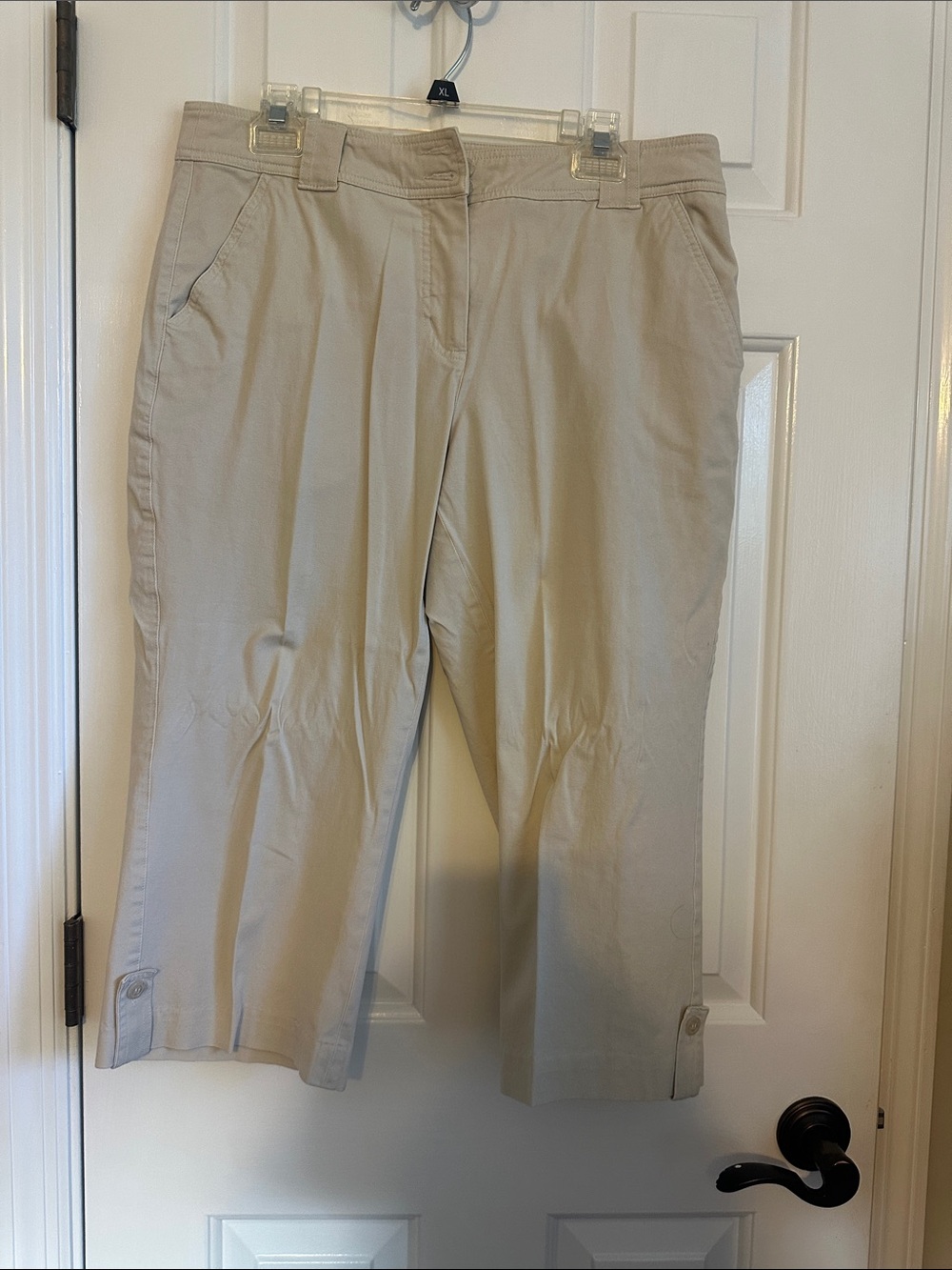 Coldwater Creek Beige Pull-On Capri Pants